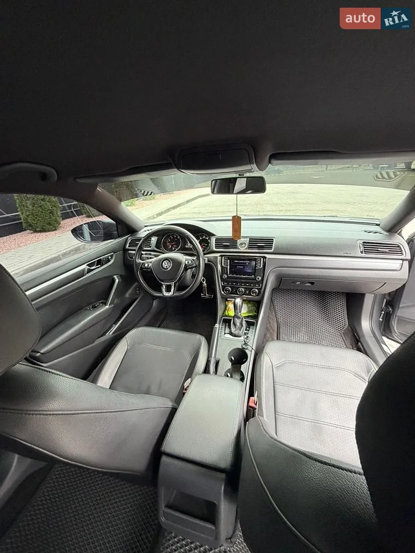 2016 Volkswagen Passat - мініатюра 15