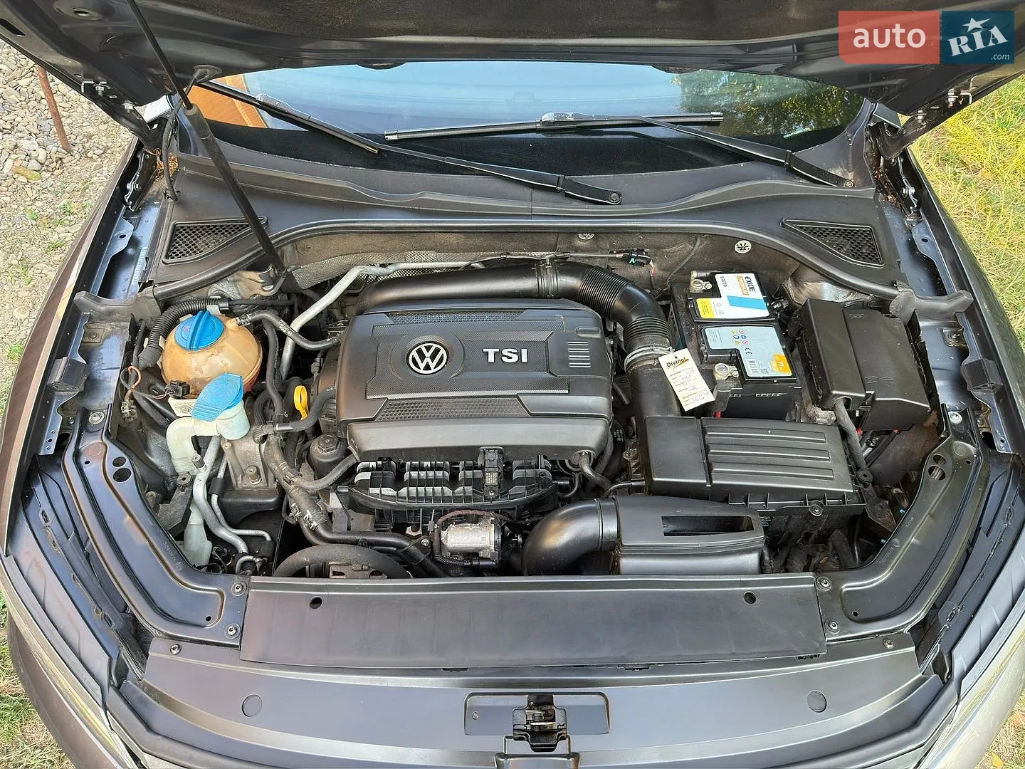 2015 Volkswagen Passat - мініатюра 16