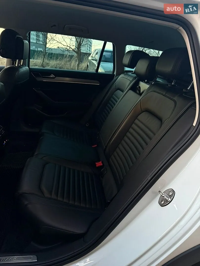 2018 Volkswagen Passat - мініатюра 39