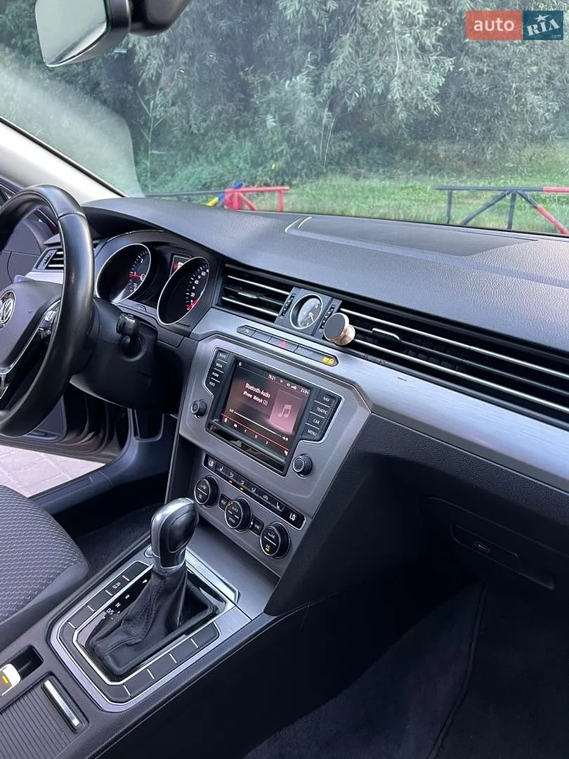 2016 Volkswagen Passat - мініатюра 20