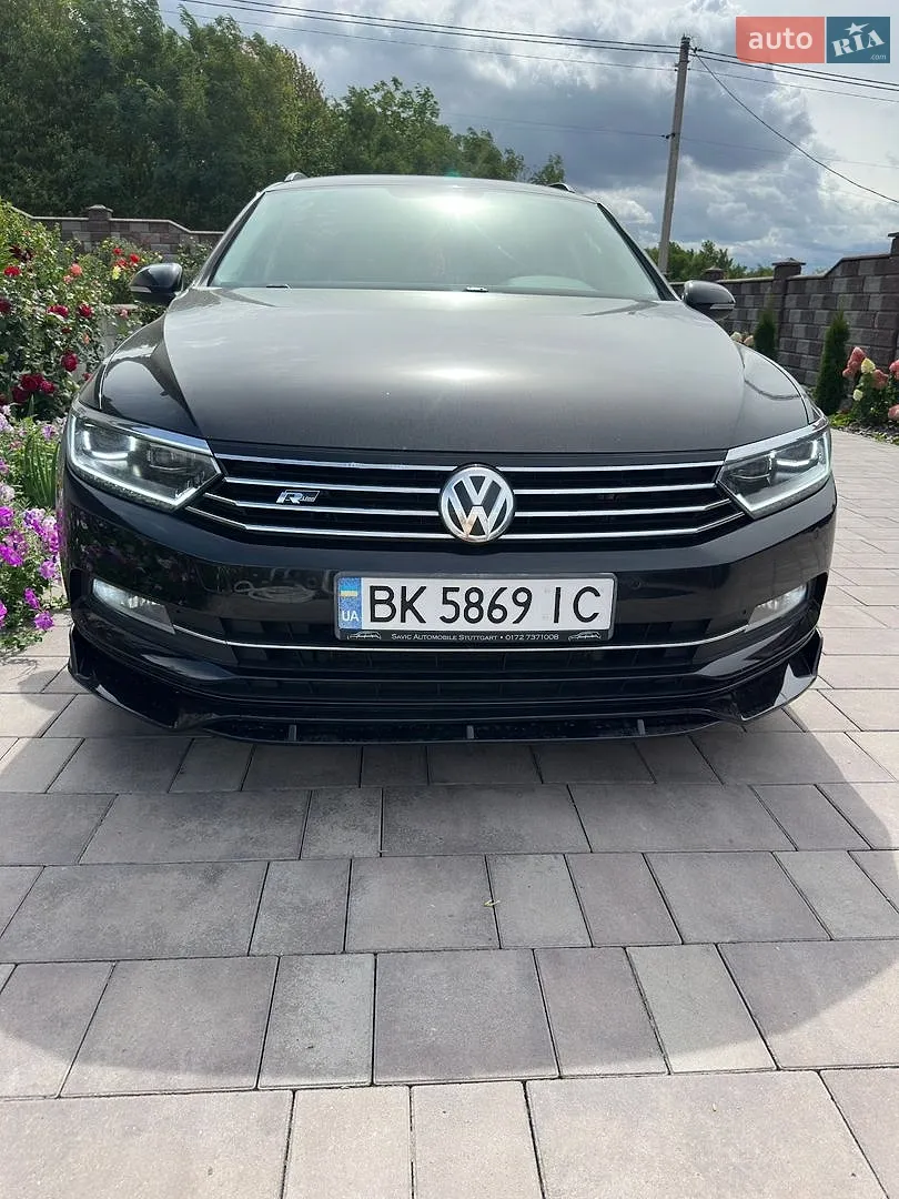2017 Volkswagen Passat - фото 1