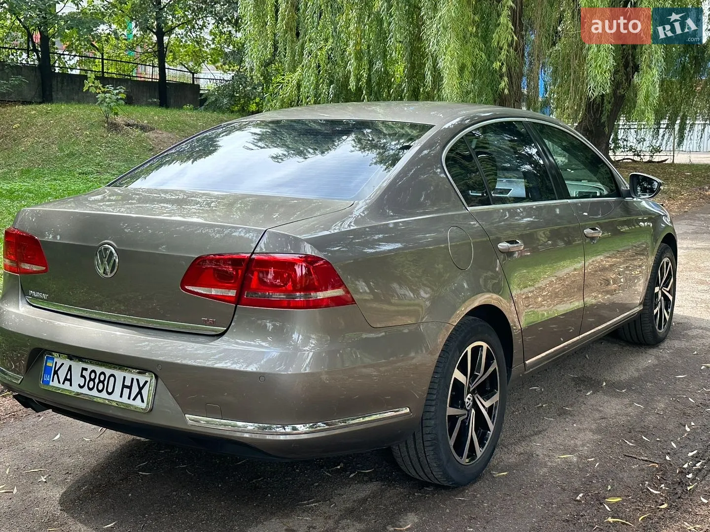 2011 Volkswagen Passat - мініатюра 5