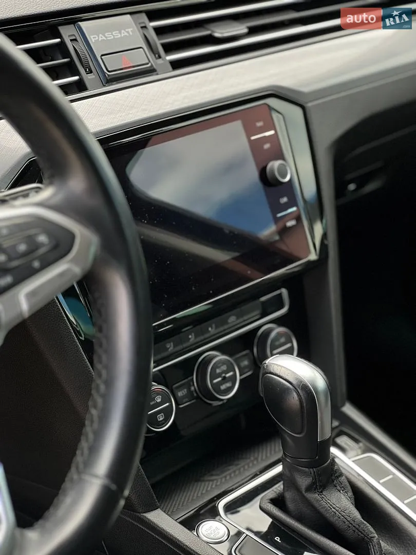 2020 Volkswagen Passat - мініатюра 40