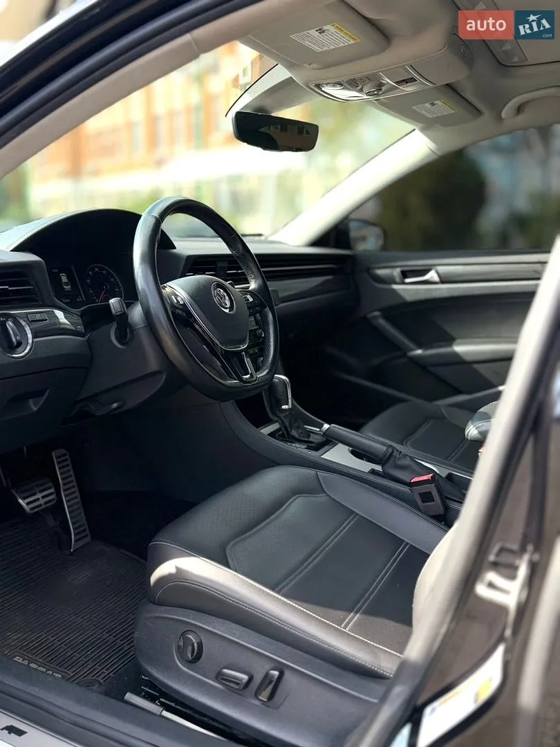 2020 Volkswagen Passat - мініатюра 15