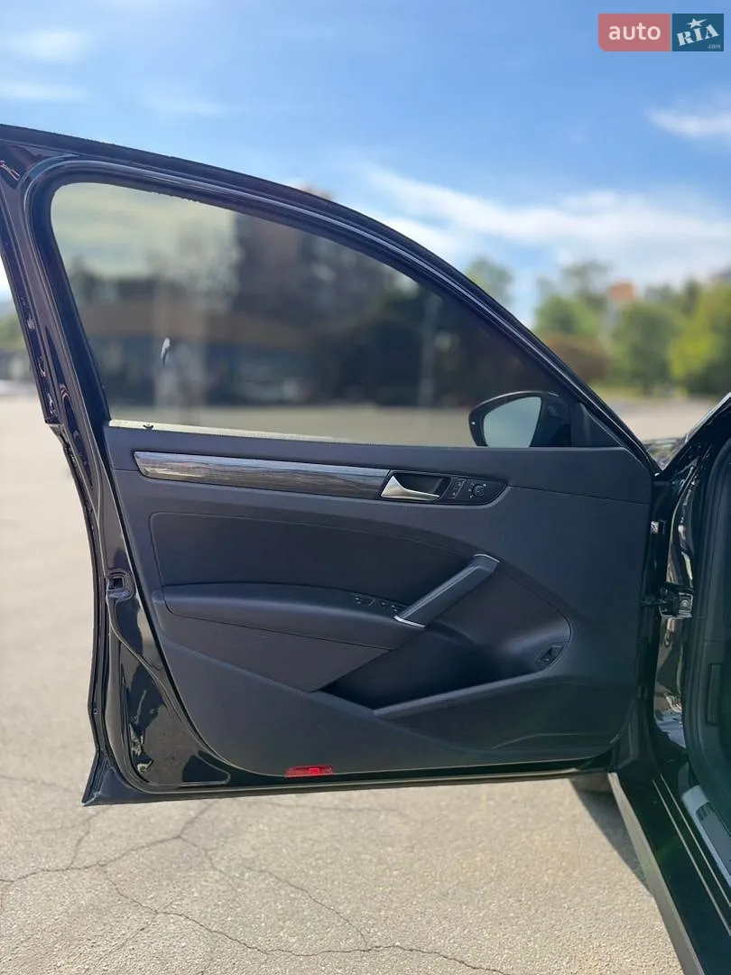 2020 Volkswagen Passat - мініатюра 20
