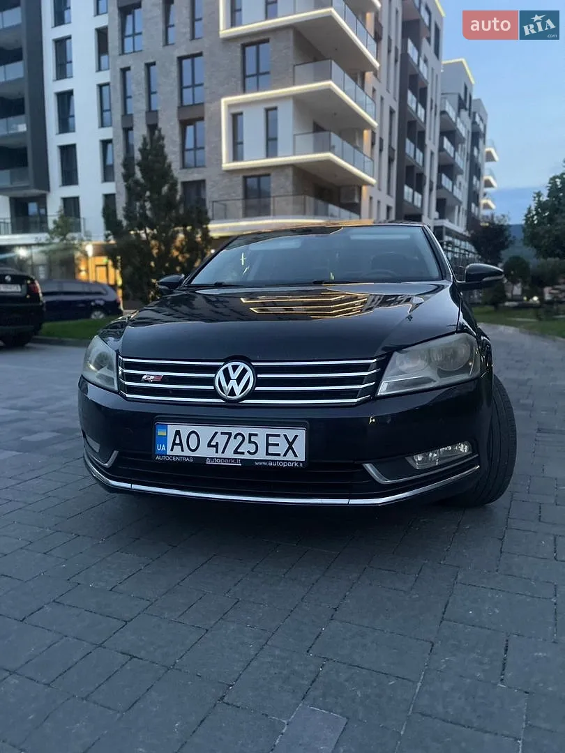 2012 Volkswagen Passat - мініатюра 5