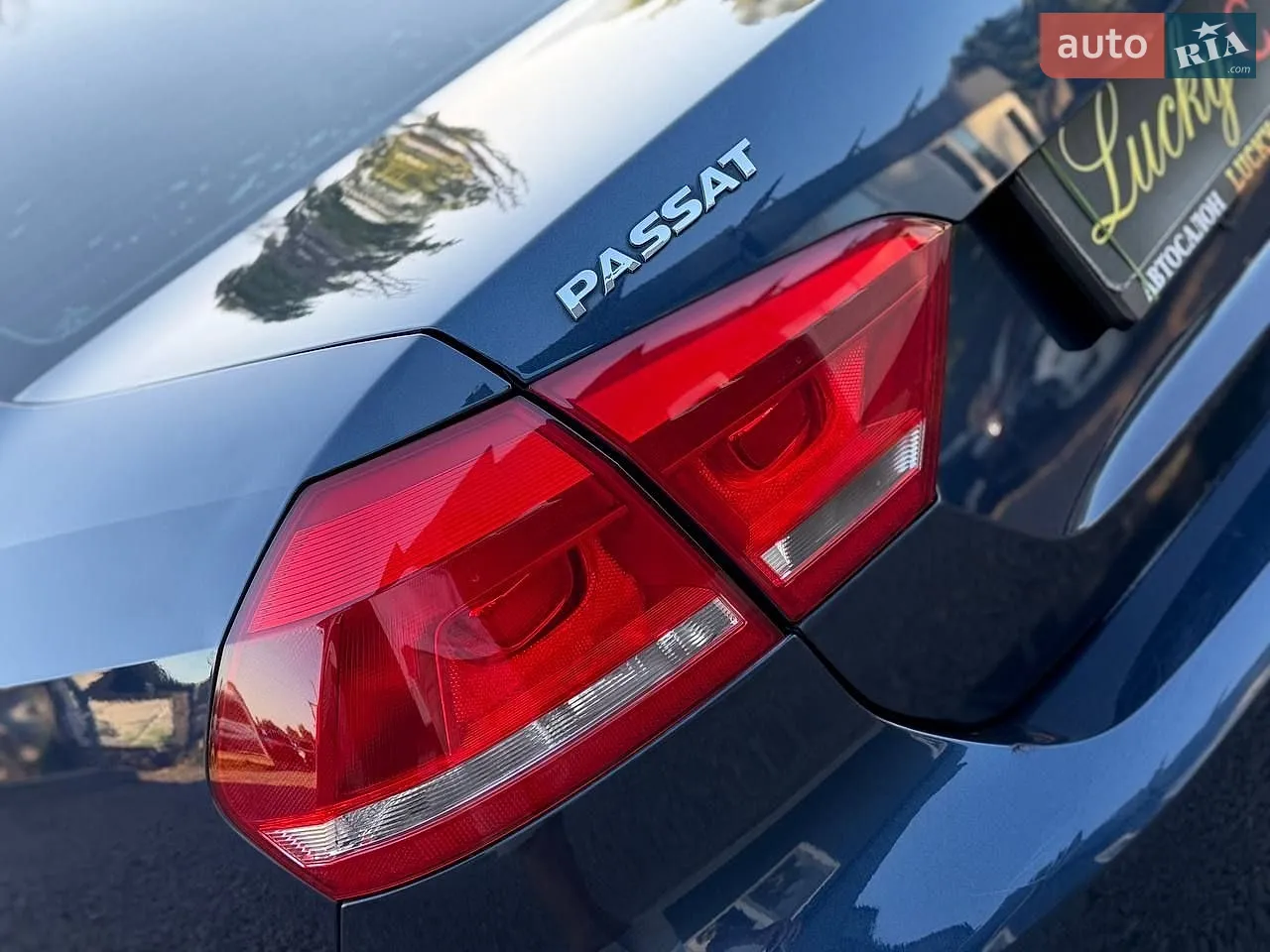 2012 Volkswagen Passat - мініатюра 11