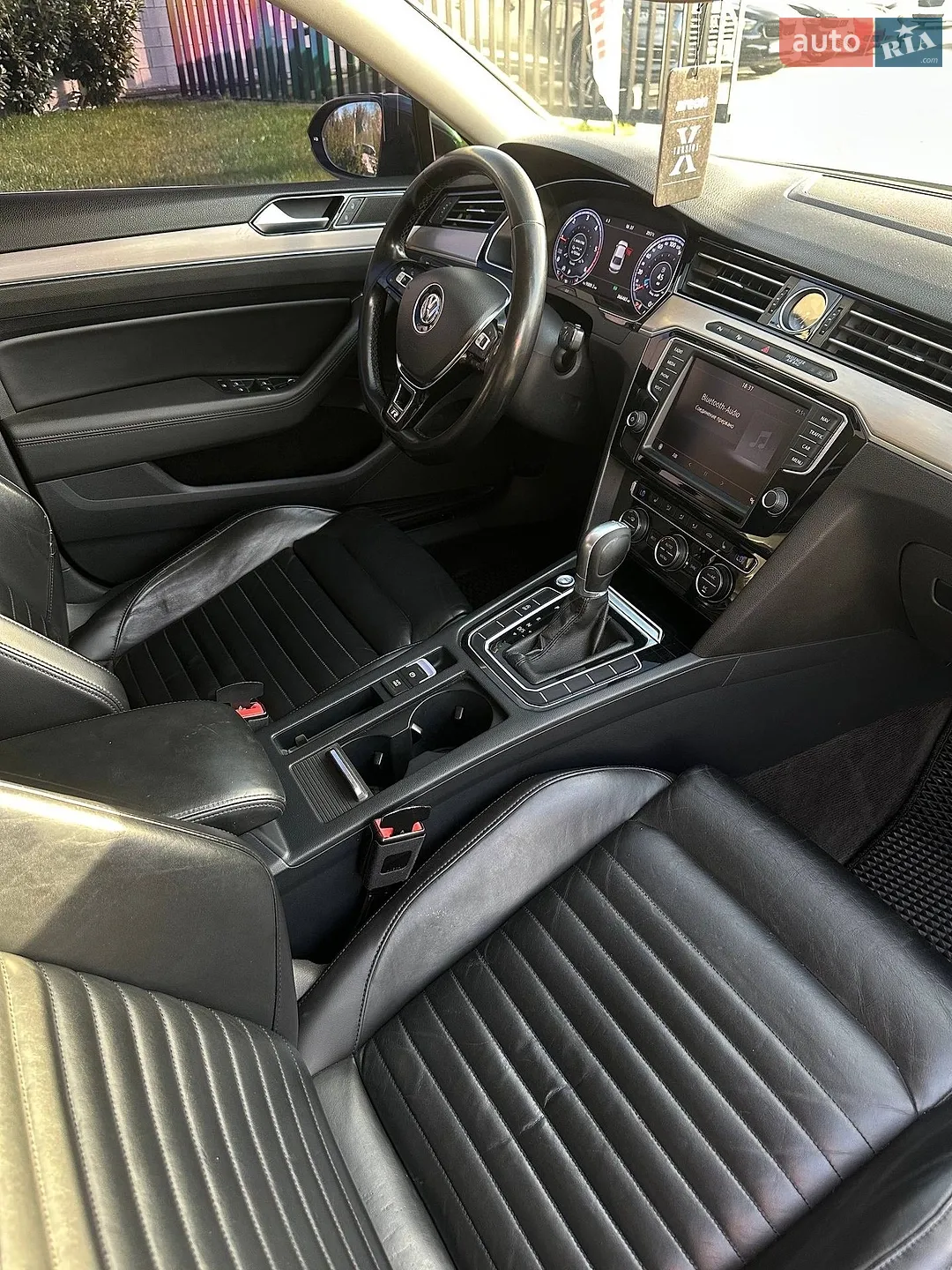 2015 Volkswagen Passat - мініатюра 5