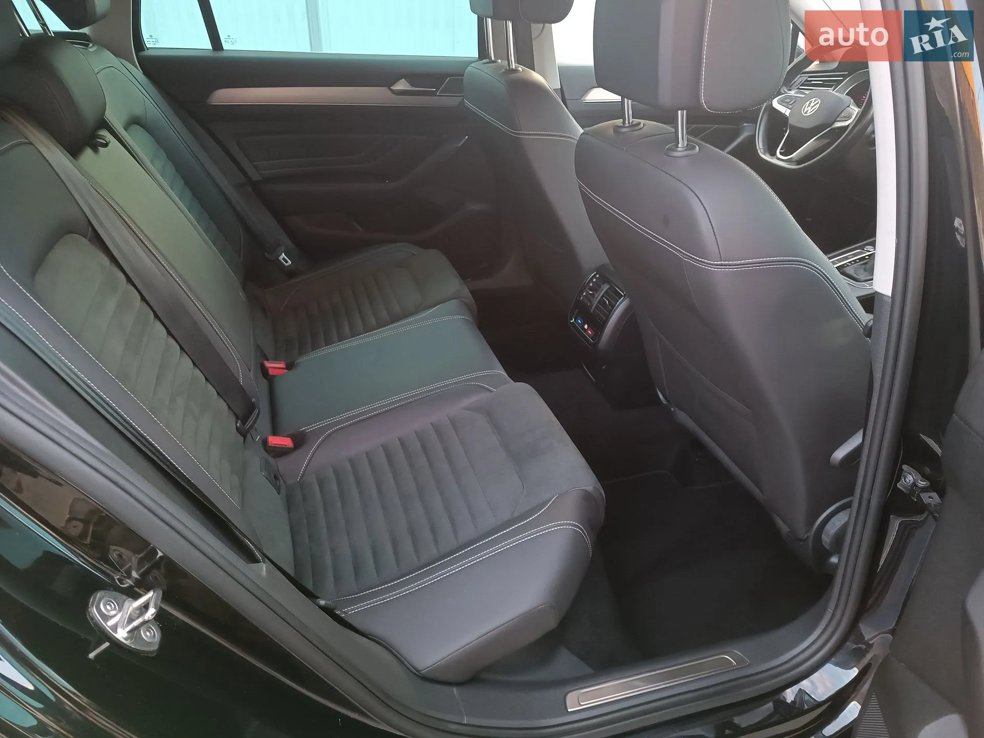 2021 Volkswagen Passat - мініатюра 23