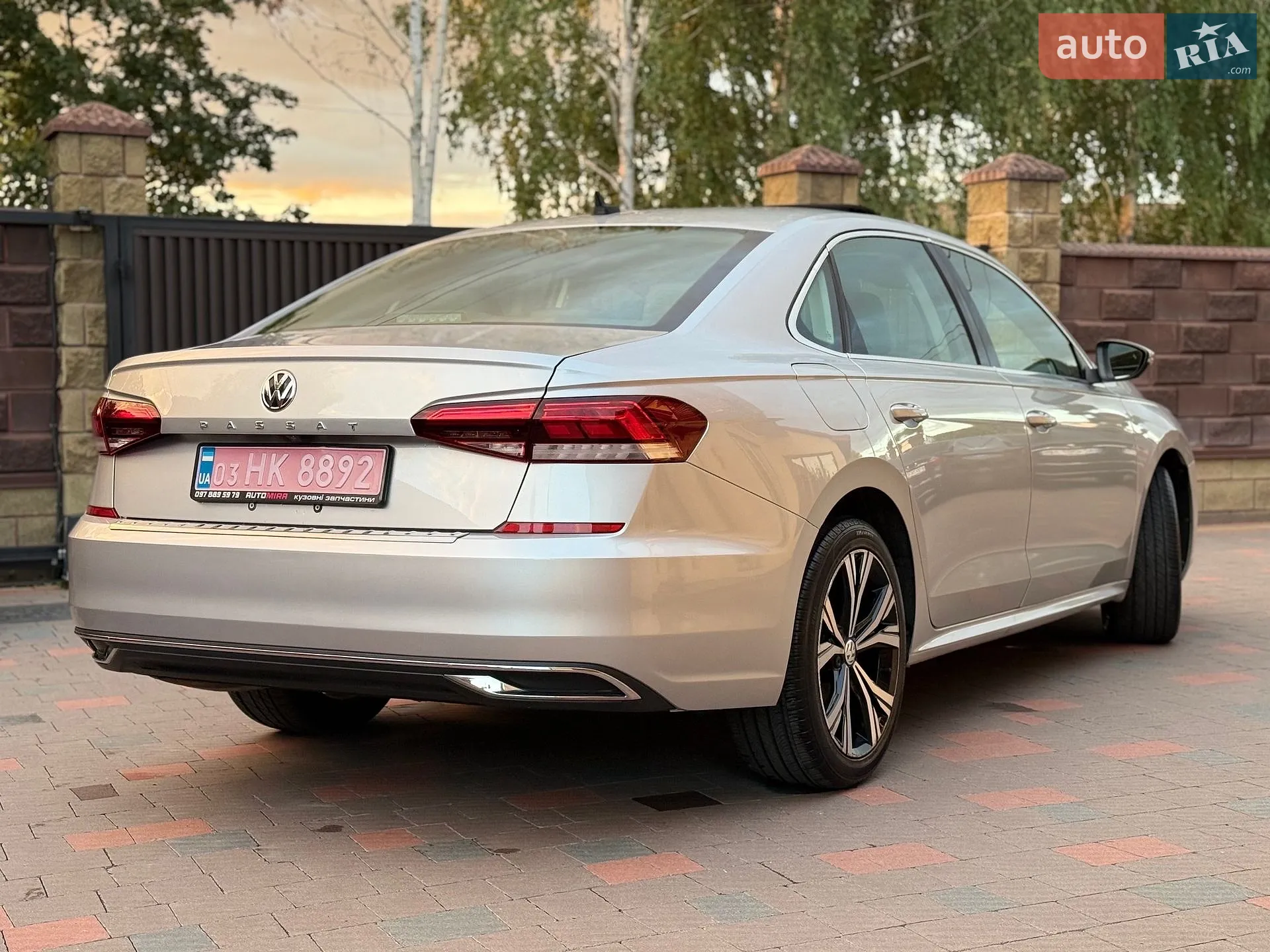 2021 Volkswagen Passat - мініатюра 2
