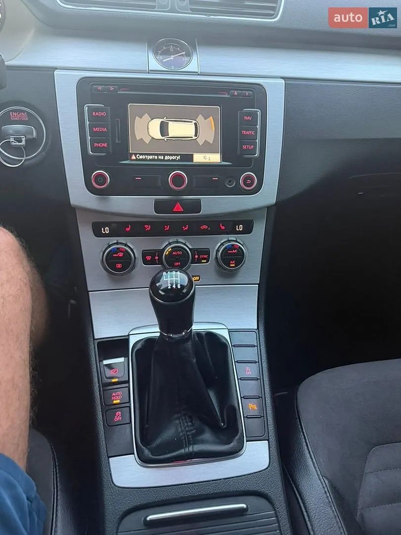 2012 Volkswagen Passat - мініатюра 17