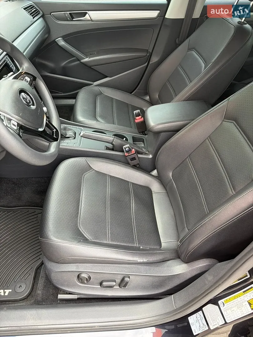 2016 Volkswagen Passat - мініатюра 17