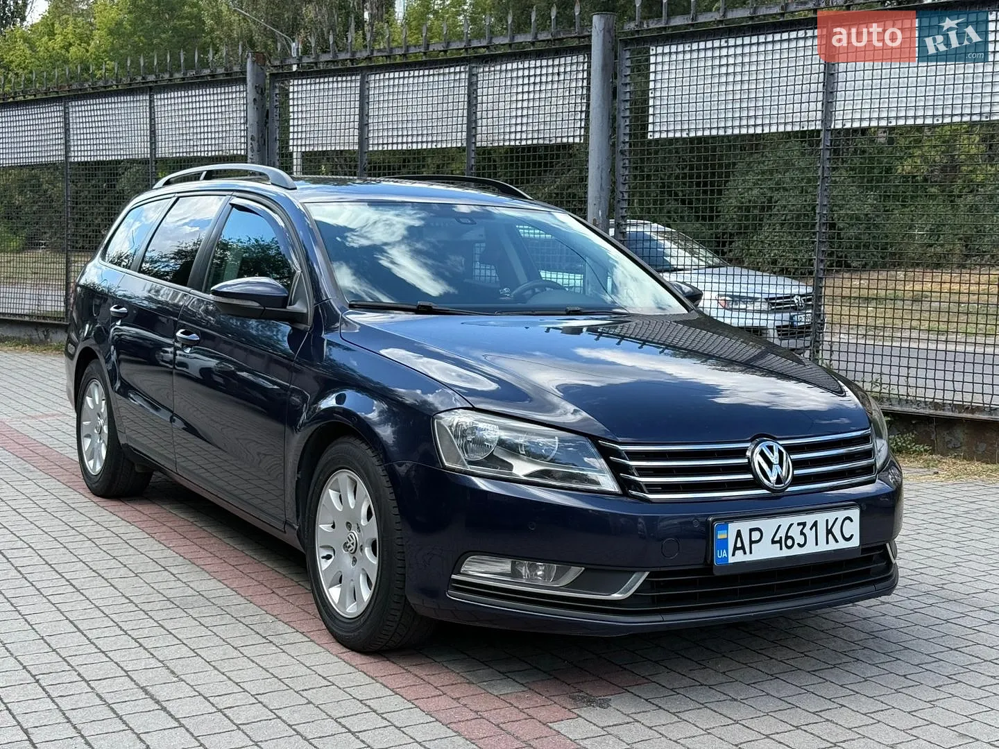 2011 Volkswagen Passat - фото 1