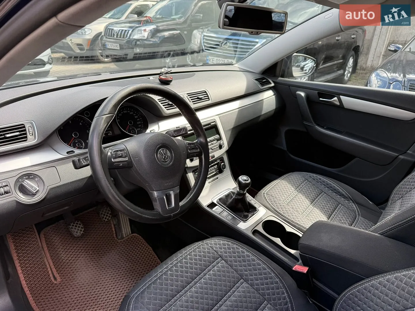 2011 Volkswagen Passat - мініатюра 8