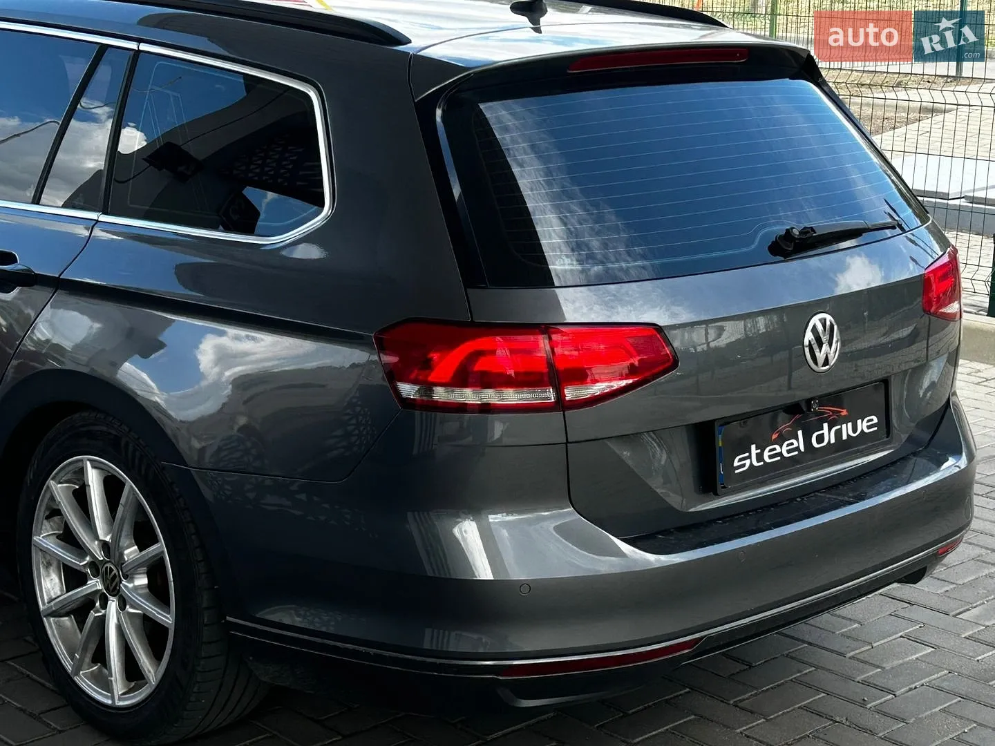 2015 Volkswagen Passat - мініатюра 8