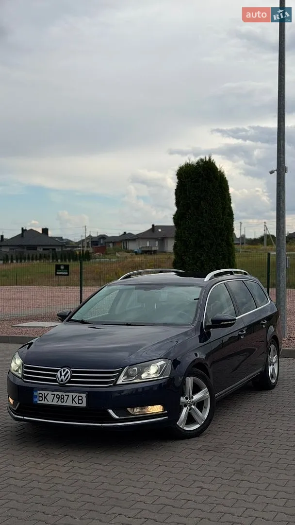 2011 Volkswagen Passat - мініатюра 10