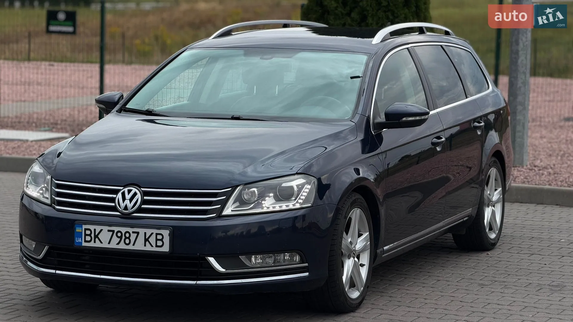 2011 Volkswagen Passat - мініатюра 29