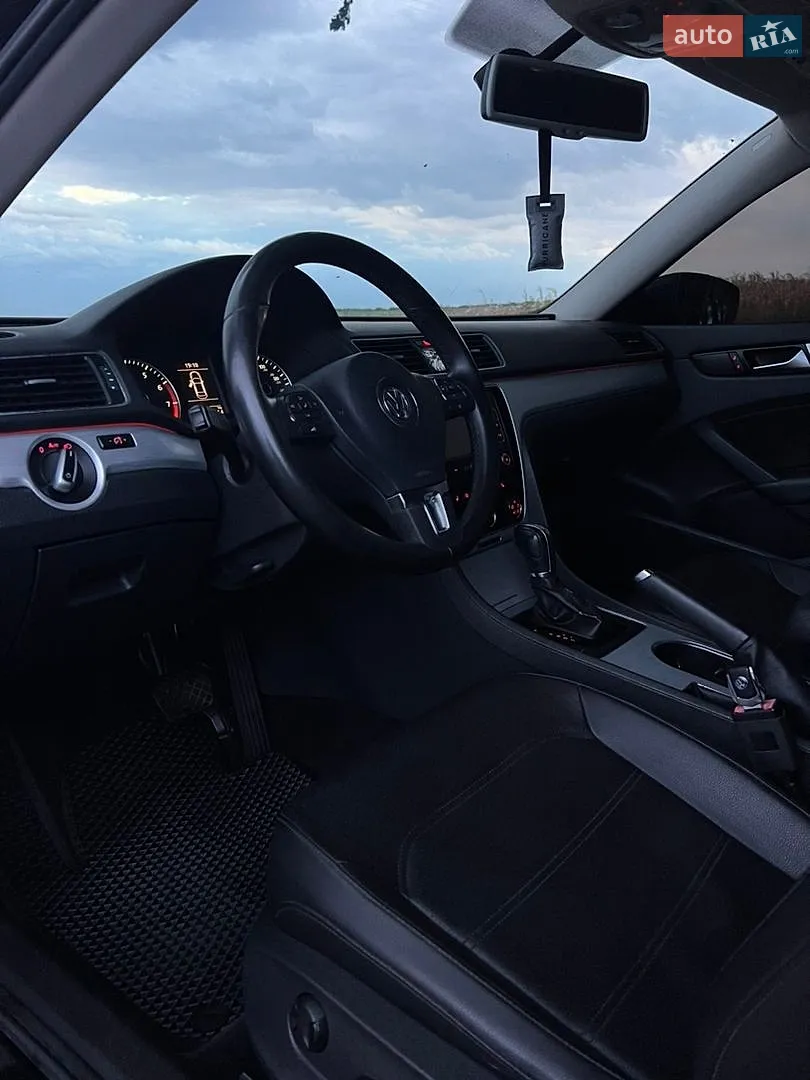 2012 Volkswagen Passat - мініатюра 22