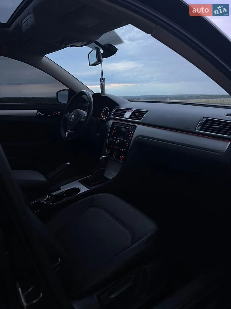 2012 Volkswagen Passat - мініатюра 27