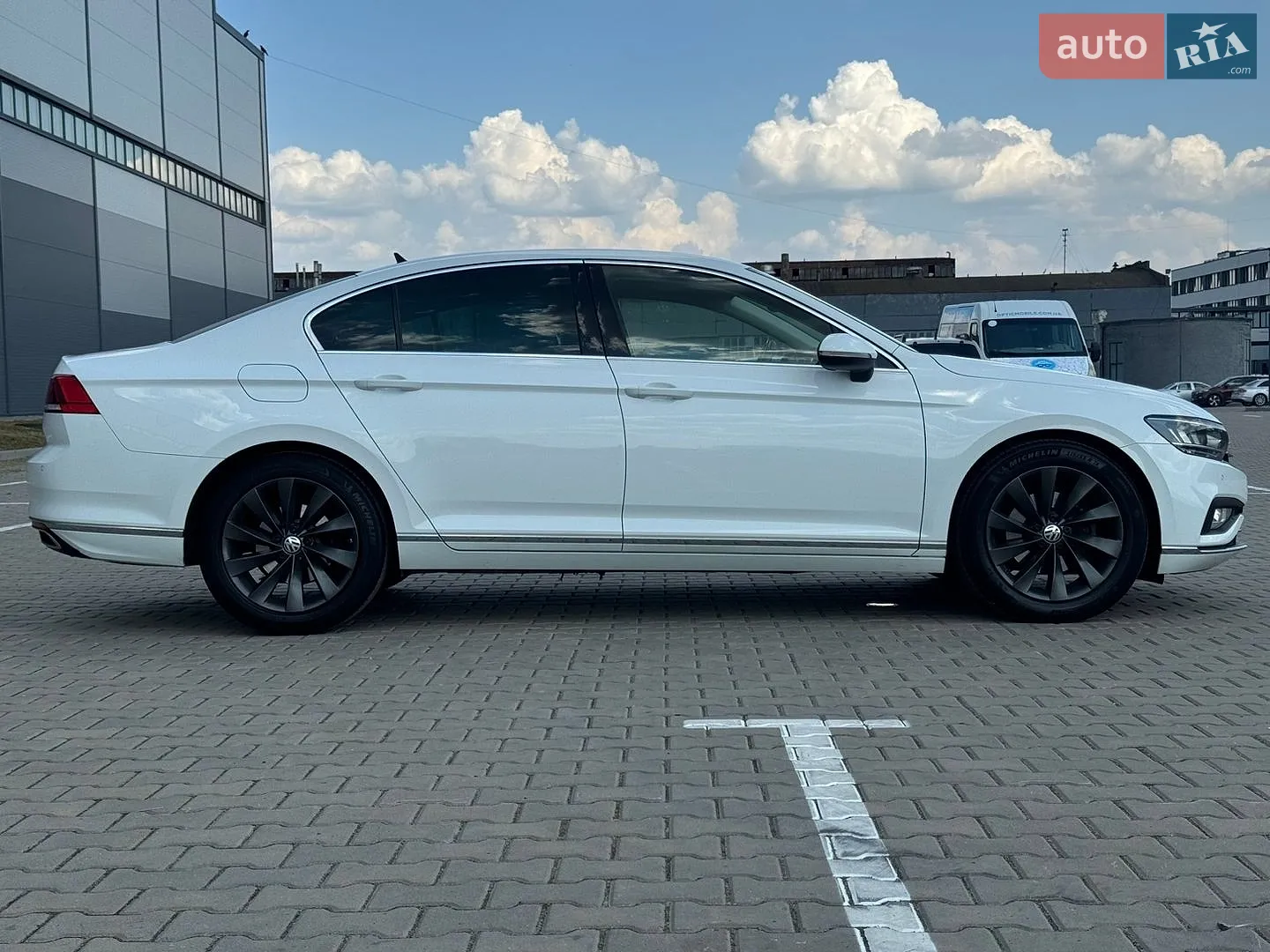2020 Volkswagen Passat - мініатюра 8