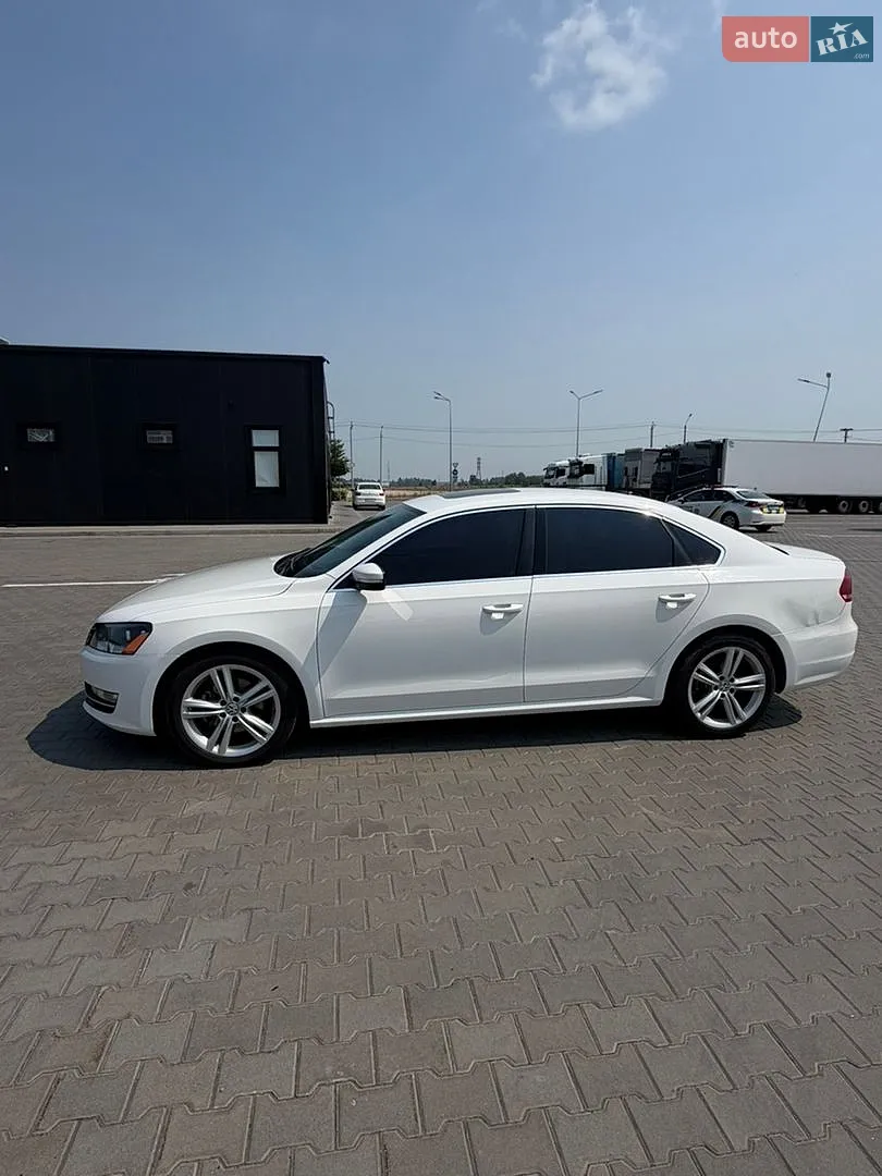 2013 Volkswagen Passat - мініатюра 3