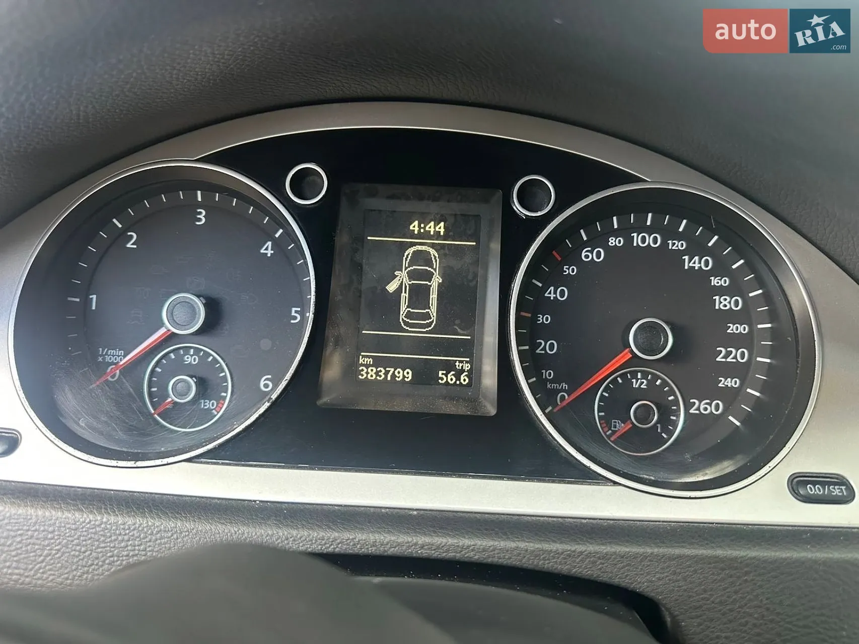 2010 Volkswagen Passat - мініатюра 9