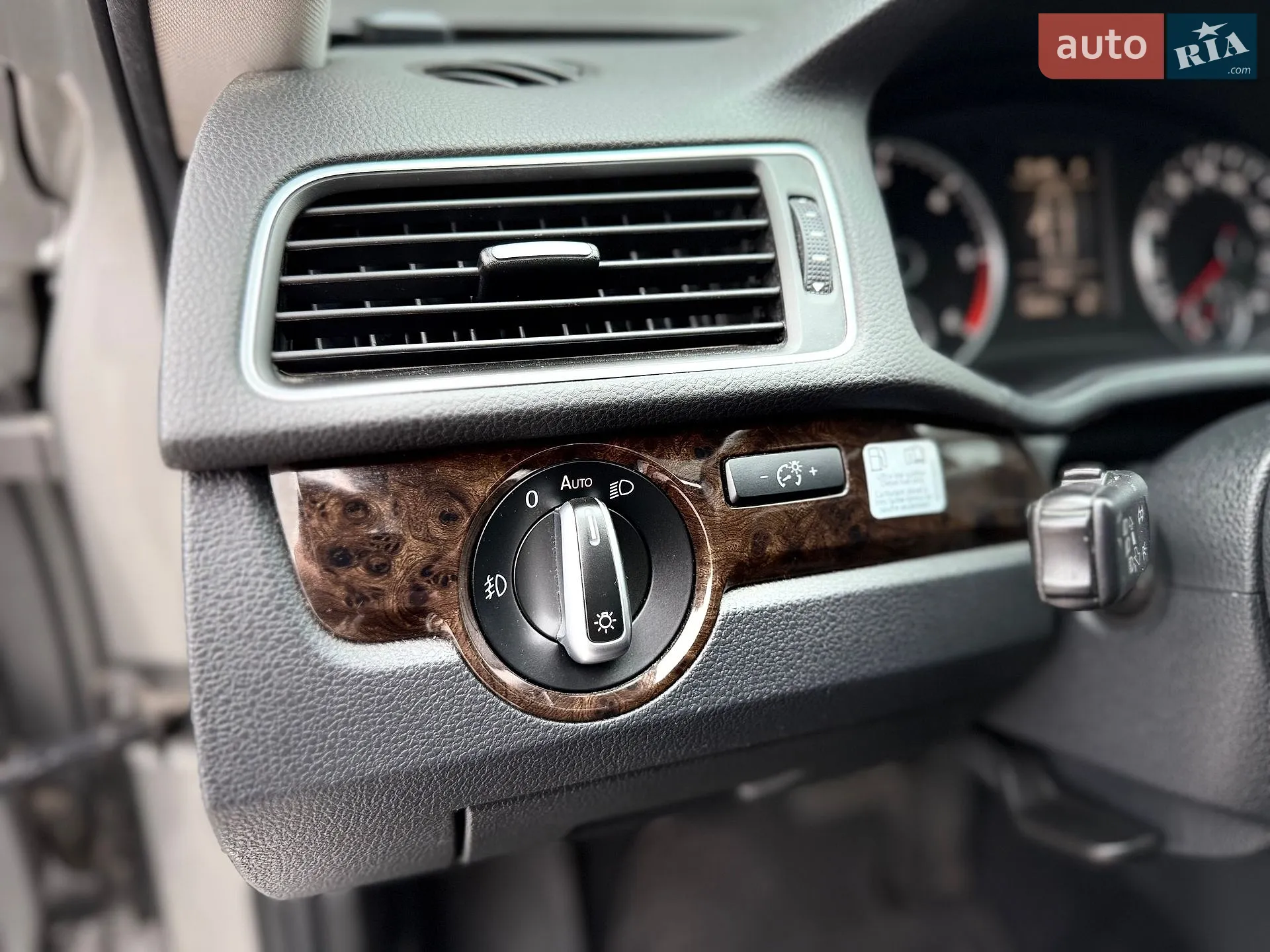 2014 Volkswagen Passat - мініатюра 22