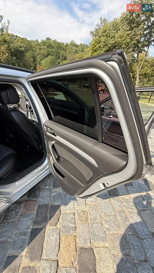 2019 Volkswagen Passat - мініатюра 14