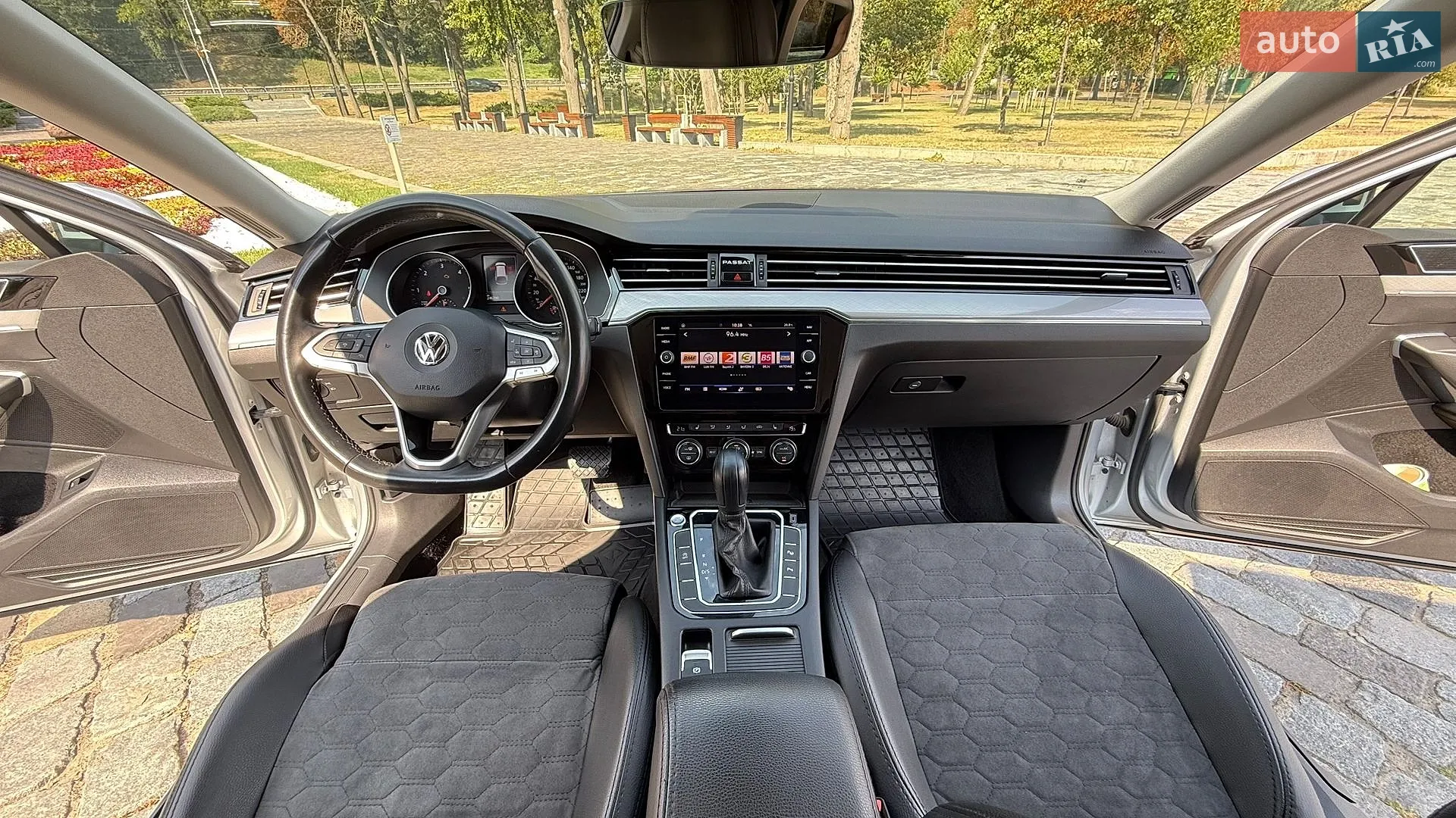 2019 Volkswagen Passat - мініатюра 15