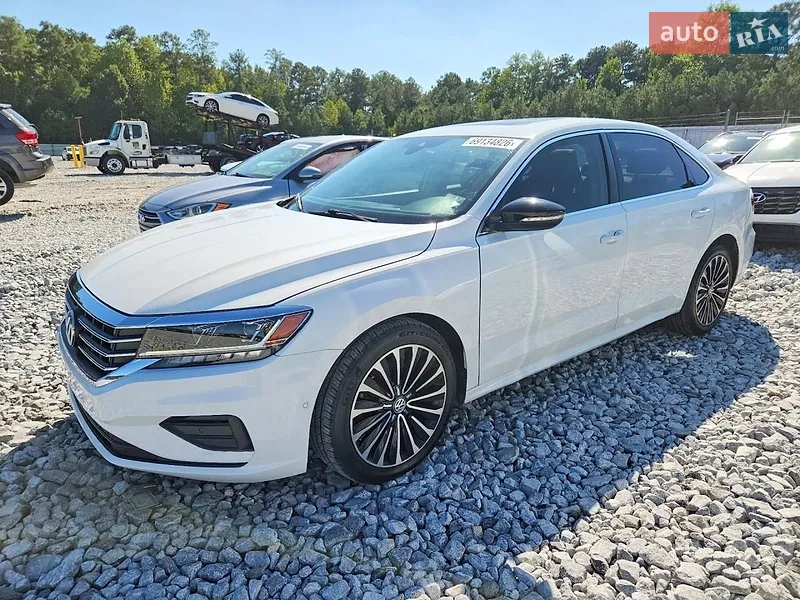 Volkswagen Passat 2021