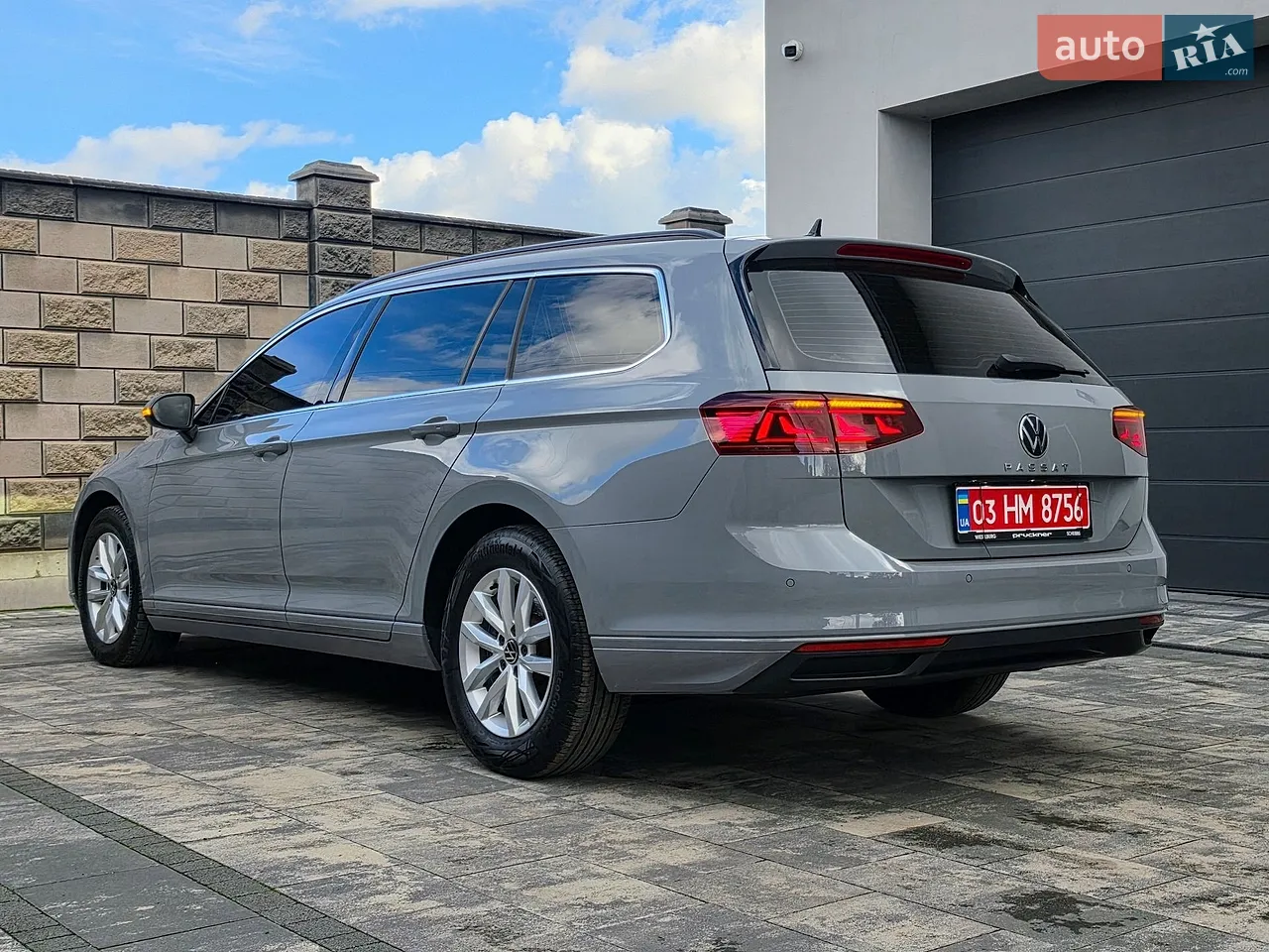 Volkswagen Passat 2022 photo 5