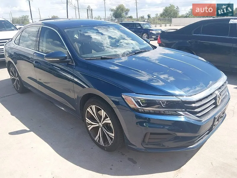 Volkswagen Passat 2021