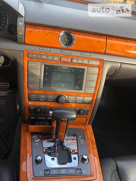 Седан Volkswagen Phaeton 2006 в Києві фото 6 Седан Volkswagen Phaeton 2006 в Києві