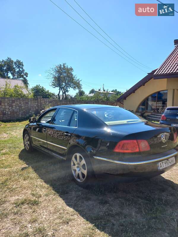 Седан Volkswagen Phaeton 2005 в Ивано-Франковске