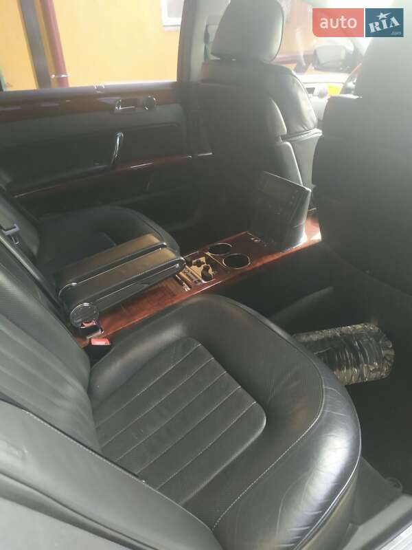 Седан Volkswagen Phaeton 2004 в Херсоне