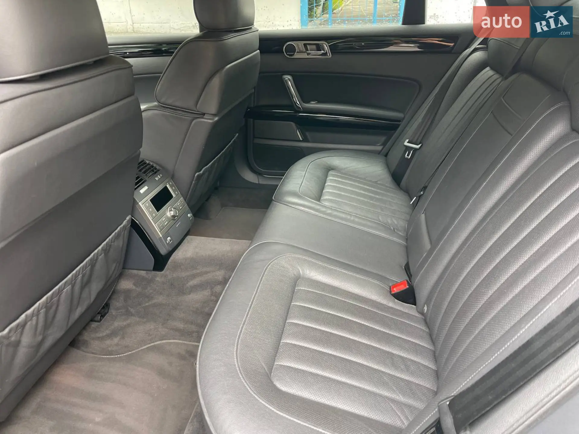 2011 Volkswagen Phaeton - мініатюра 19