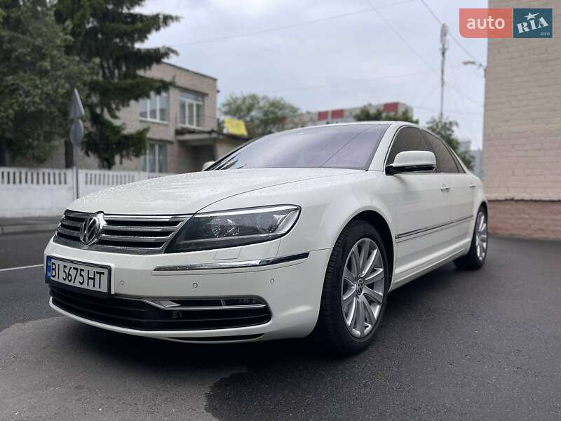 Седан Volkswagen Phaeton 2011 в Кременчуці