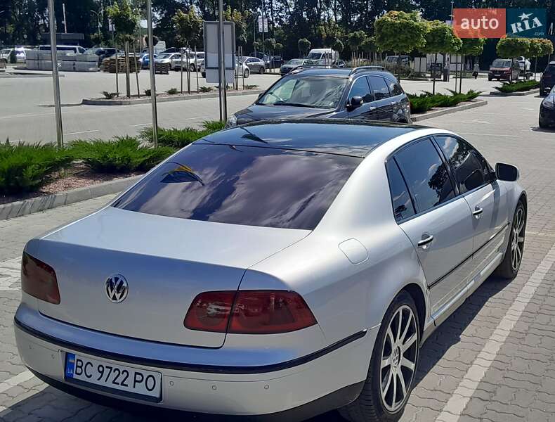Седан Volkswagen Phaeton 2005 в Львове