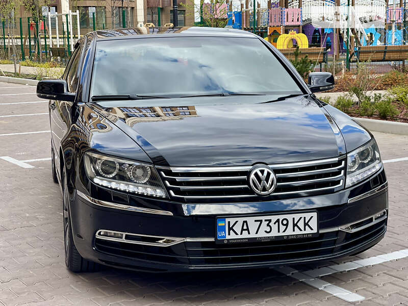 Седан Volkswagen Phaeton 2010 в Киеве