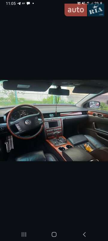 Седан Volkswagen Phaeton 2004 в Луцьку