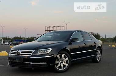 Седан Volkswagen Phaeton 2012 в Киеве