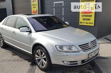 Седан Volkswagen Phaeton 2004 в Дніпрі