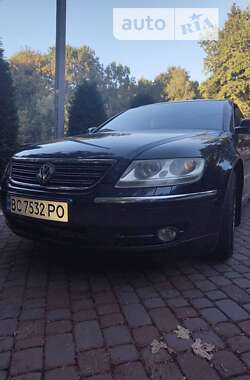 Седан Volkswagen Phaeton 2005 в Дрогобичі