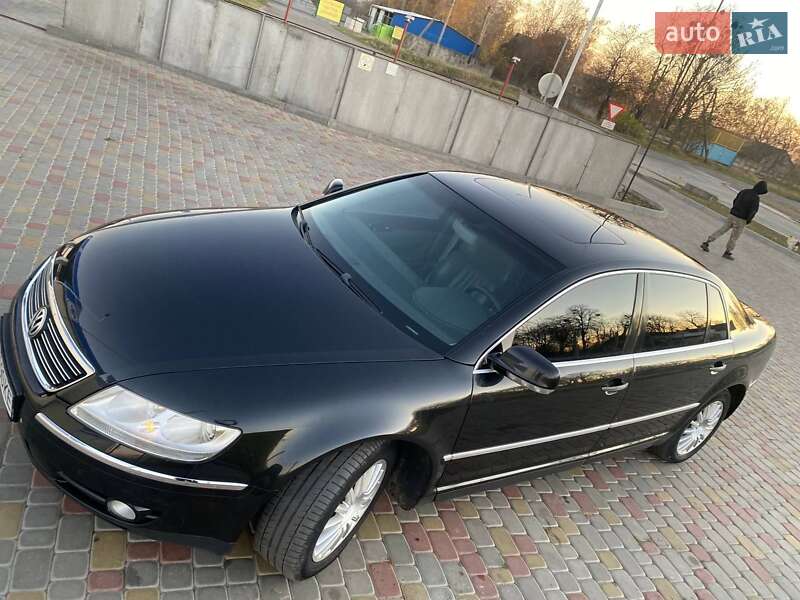 Седан Volkswagen Phaeton 2006 в Виннице
