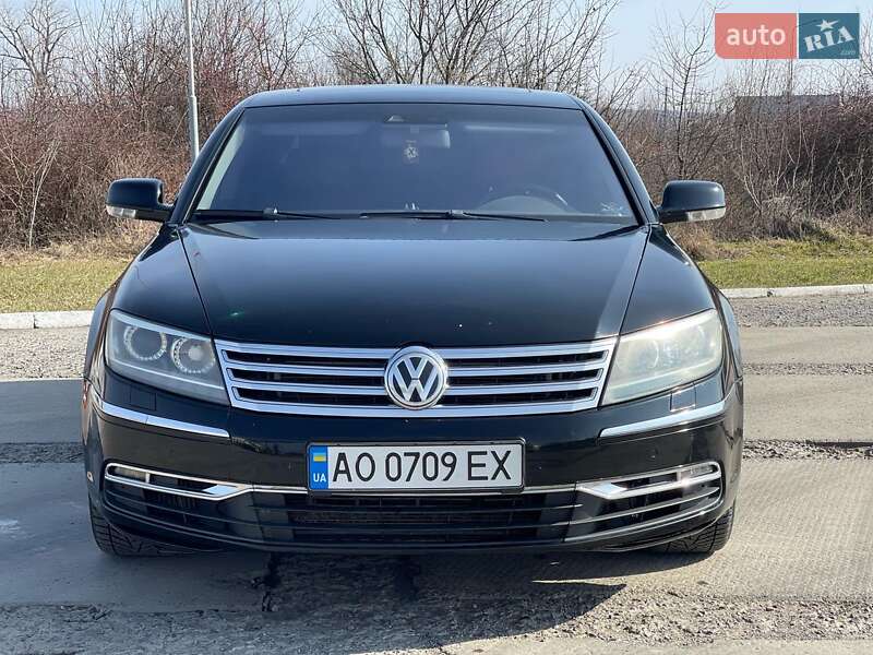 Седан Volkswagen Phaeton 2009 в Ужгороде