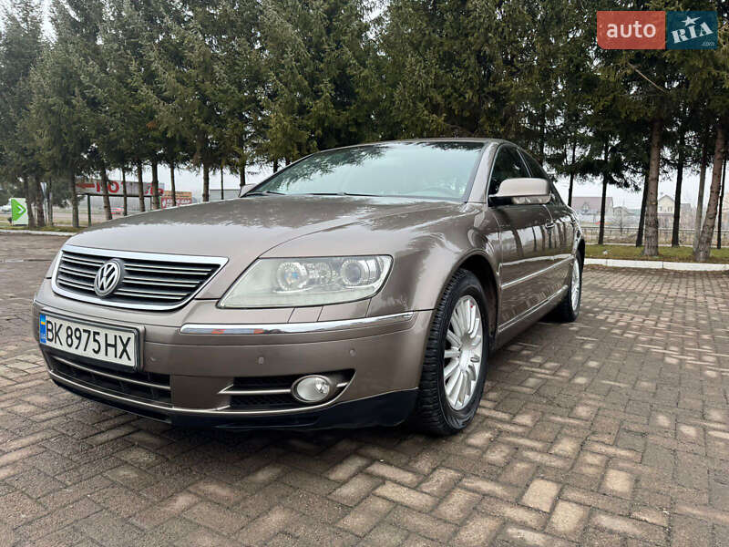 Седан Volkswagen Phaeton 2008 в Рівному