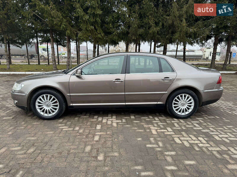 Седан Volkswagen Phaeton 2008 в Рівному