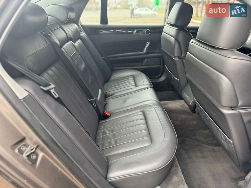 Седан Volkswagen Phaeton 2008 в Рівному