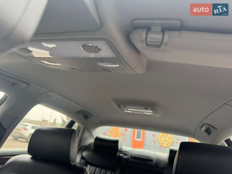 Седан Volkswagen Phaeton 2008 в Рівному