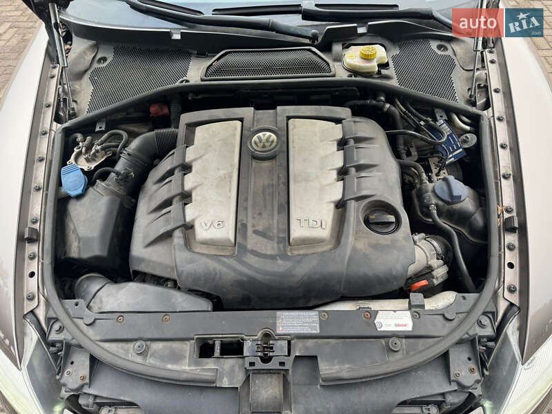 Седан Volkswagen Phaeton 2008 в Рівному